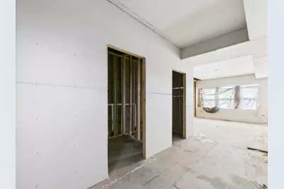 8551 S Ashland Avenue, Chicago, IL 60620 - Photo 11