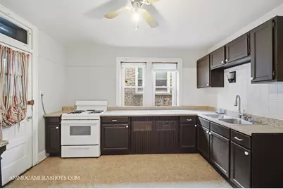2045 W Farragut Avenue #3, Chicago, IL 60625 - Photo 17
