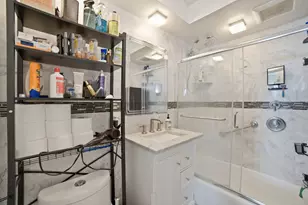 655 W Irving Park Rd, Chicago, IL 60613 - Photo 15