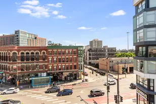 805 N Milwaukee Ave, Chicago, IL 60642 - Photo 27