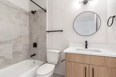 805 N Milwaukee Avenue #4S, Chicago, IL 60642 - Photo 19