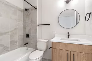 805 N Milwaukee Ave, Chicago, IL 60642 - Photo 19