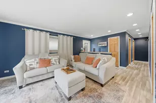 243 Tampa St, Park Forest, IL 60466 - Photo 5
