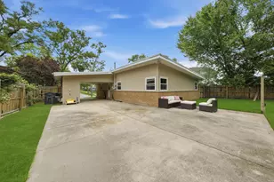243 Tampa St, Park Forest, IL 60466 - Photo 19