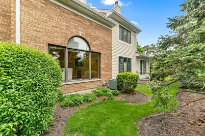 825 Braeman Court, Libertyville, IL 60048 - Photo 35