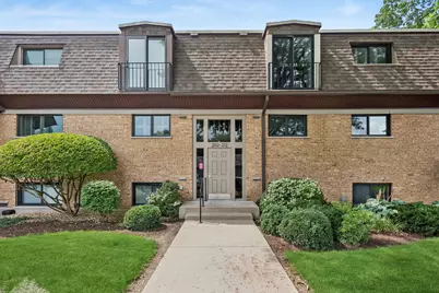 202 Kenston Court #202, Geneva, IL 60134 - Photo 1
