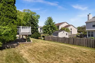 345 Mayfair Ln, South Elgin, IL 60177 - Photo 31