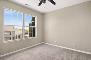 345 Mayfair Ln, South Elgin, IL 60177 - Photo 21