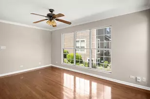345 Mayfair Ln, South Elgin, IL 60177 - Photo 11