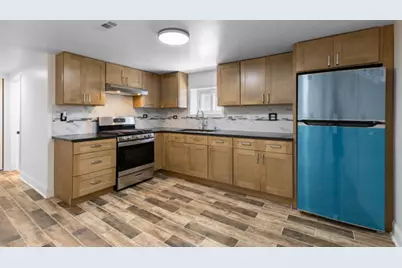 2166 N Moody Avenue, Chicago, IL 60639 - Photo 3