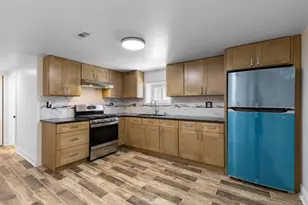 2166 N Moody Ave, Chicago, IL 60639 - Photo 3