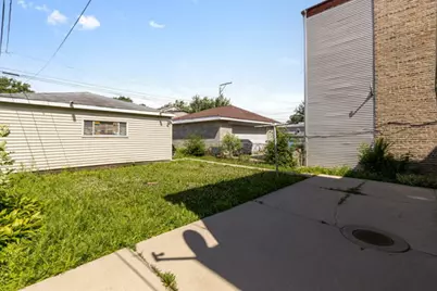2166 N Moody Avenue, Chicago, IL 60639 - Photo 27
