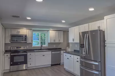 404 W Columbia Avenue, Champaign, IL 61820 - Photo 9
