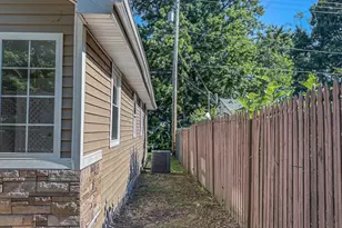 404 W Columbia Ave, Champaign, IL 61820 - Photo 23