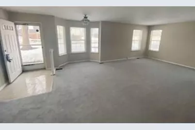 1249 S Wellington Court S #1249, Buffalo Grove, IL 60089 - Photo 3
