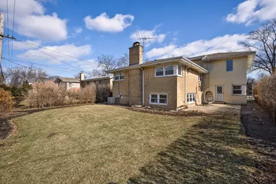 8938 Keeler Avenue, Skokie, IL 60076 - Photo 25