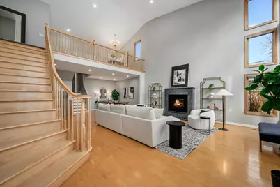 8938 Keeler Avenue, Skokie, IL 60076 - Photo 5
