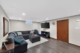 908 N 9th St, Rochelle, IL 61068 - Photo 19