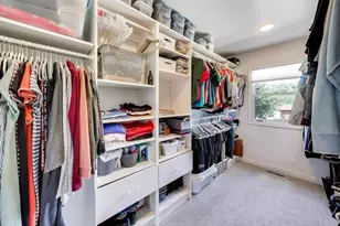 2006 N Elizabeth Dr, Arlington Heights, IL 60004 - Photo 17
