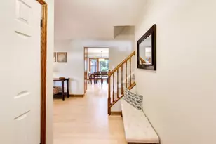 2006 N Elizabeth Dr, Arlington Heights, IL 60004 - Photo 3