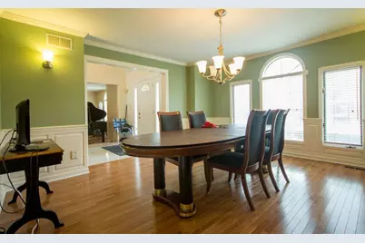 4355 Pine Lake Drive, Naperville, IL 60564 - Photo 9