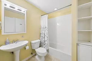 6829 N Lakewood Ave, Chicago, IL 60626 - Photo 27