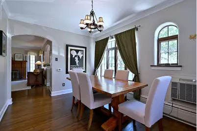 146 S Poplar Avenue, Elmhurst, IL 60126 - Photo 13