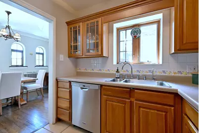 146 S Poplar Avenue, Elmhurst, IL 60126 - Photo 17