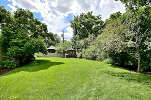 146 S Poplar Ave, Elmhurst, IL 60126 - Photo 39