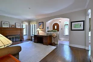 146 S Poplar Ave, Elmhurst, IL 60126 - Photo 9