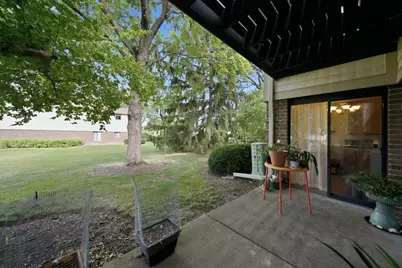 2340 E Old Hicks Road N #1, Palatine, IL 60074 - Photo 19