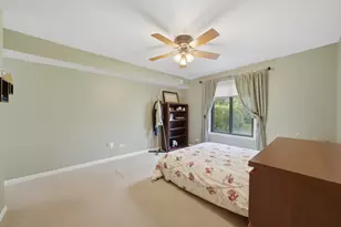 2340 E Old Hicks Road N, Palatine, IL 60074 - Photo 11