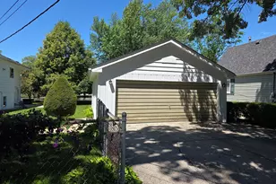 26418 N Willow Ave, Mundelein, IL 60060 - Photo 5