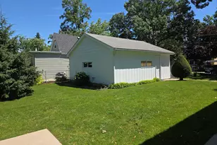 26418 N Willow Ave, Mundelein, IL 60060 - Photo 21
