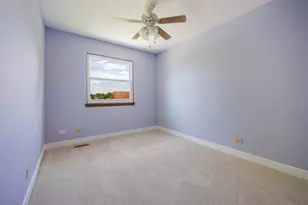 1312 Burke Ln, South Elgin, IL 60177 - Photo 17