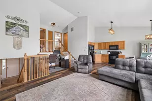 25724 S Red Stable Ln, Channahon, IL 60410 - Photo 5