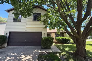 983 Valleyview Dr, Bartlett, IL 60103 - Photo 1
