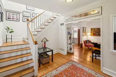 5752 N Sacramento Avenue, Chicago, IL 60659 - Photo 3