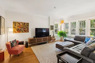 5752 N Sacramento Ave, Chicago, IL 60659 - Photo 5
