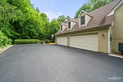 42W264 Hidden Springs Drive, Saint Charles, IL 60175 - Photo 31
