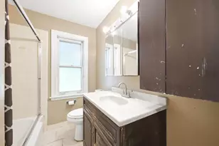 6434 N Kimball Ave, Lincolnwood, IL 60712 - Photo 9