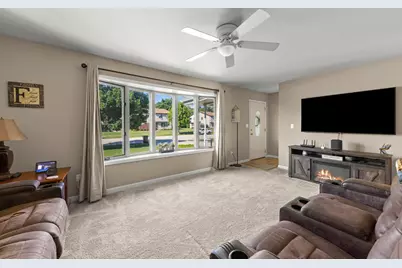 760 Bon Terre Road, New Lenox, IL 60451 - Photo 5