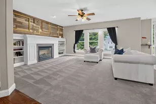 2713 Piney Run, Bloomington, IL 61705 - Photo 3