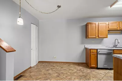 272 Park Ridge Lane #A, Aurora, IL 60504 - Photo 11