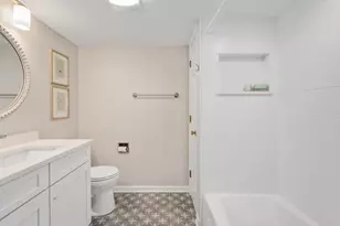 326 Park Ave, Clarendon Hills, IL 60514 - Photo 13