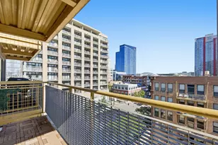 1910 S Indiana Ave, Chicago, IL 60616 - Photo 13