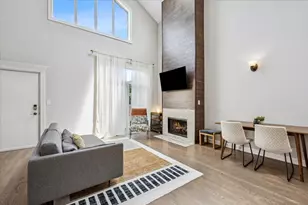 1529 W Montana St, Chicago, IL 60614 - Photo 7