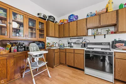 2337 N Sawyer Avenue, Chicago, IL 60647 - Photo 15
