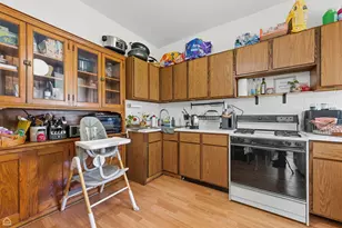 2337 N Sawyer Ave, Chicago, IL 60647 - Photo 15