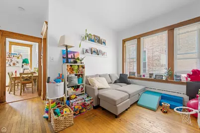2337 N Sawyer Avenue, Chicago, IL 60647 - Photo 11